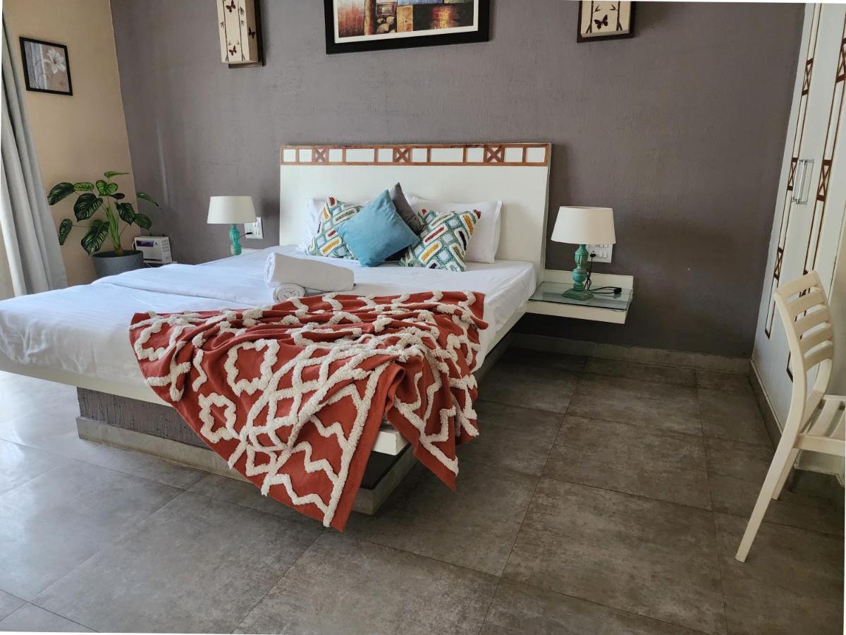 Beach 7 Mins Walk Luxury Villa Diva Calangute Buitenkant foto